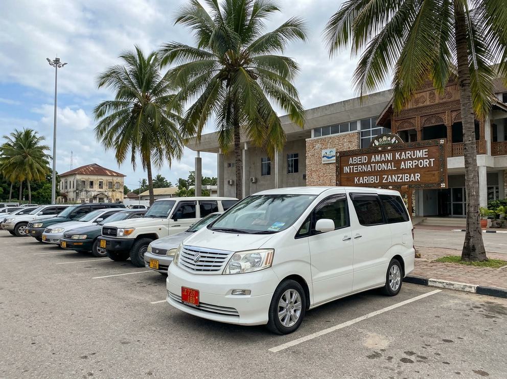 Zanzibar airport taxi: everything to know before you land